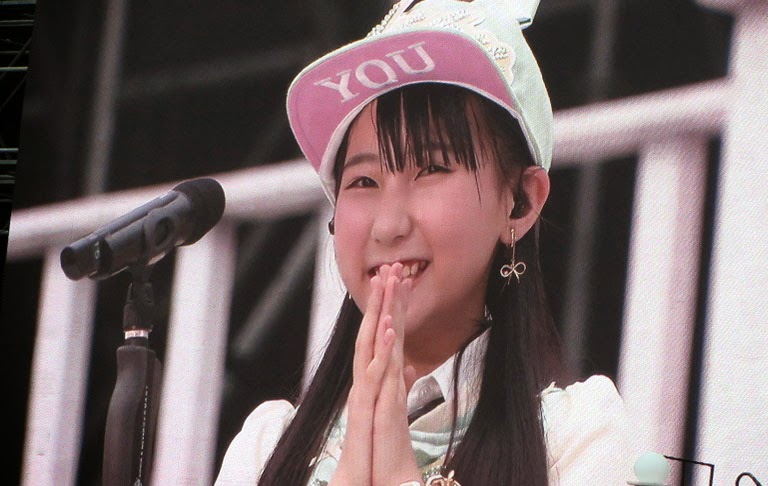 CLICK TO ENLARGE Photo of HKT48 Arena Tour 可愛い子にはもっと旅をさせよ Live Performance