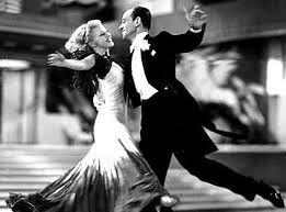 Lissom Yarn Fashion Studio: How to design your wedding dress.