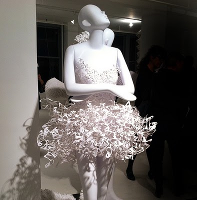 muse pratt paper fashion on display ralph sheets amazon