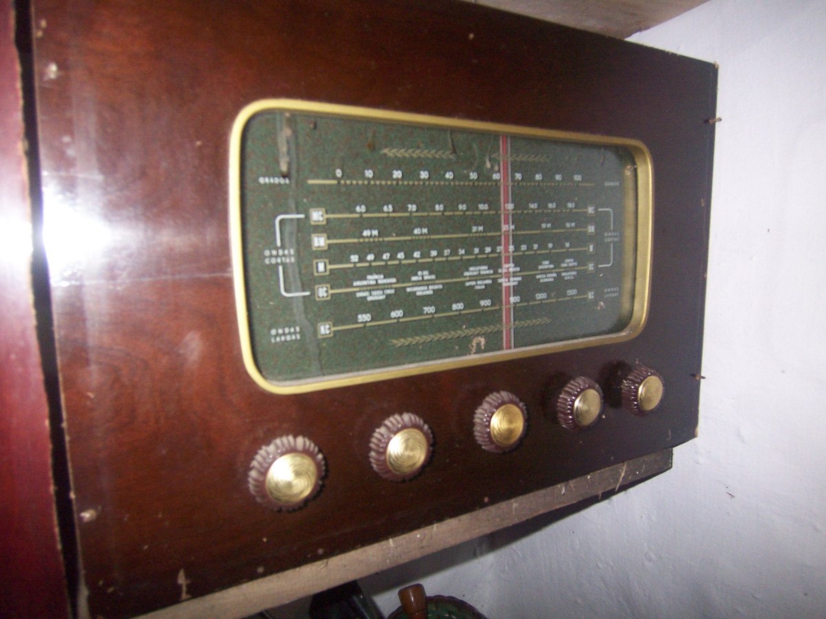 Electronica Retro Radios valvulares