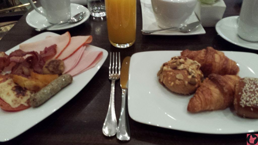 Die 106 Besten Bilder Von Logopadz Logo Ideen Grafik Design Logos Und Logo Entwerfen