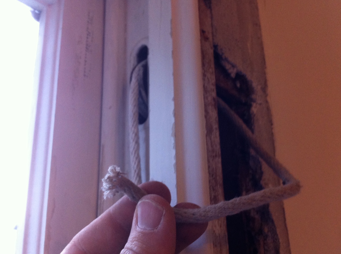 Homing Missile How to Repair a Broken Sash Cord in a