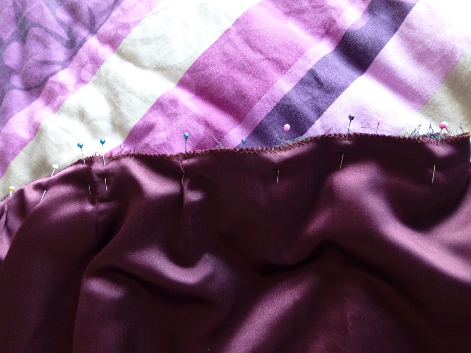 Queen of Darts Tutorial how to add lining to a skirt with waistband