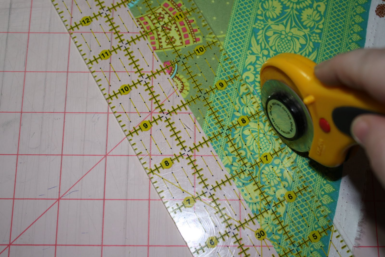 APPLIQUE TODAY Bias Stems Tutorial