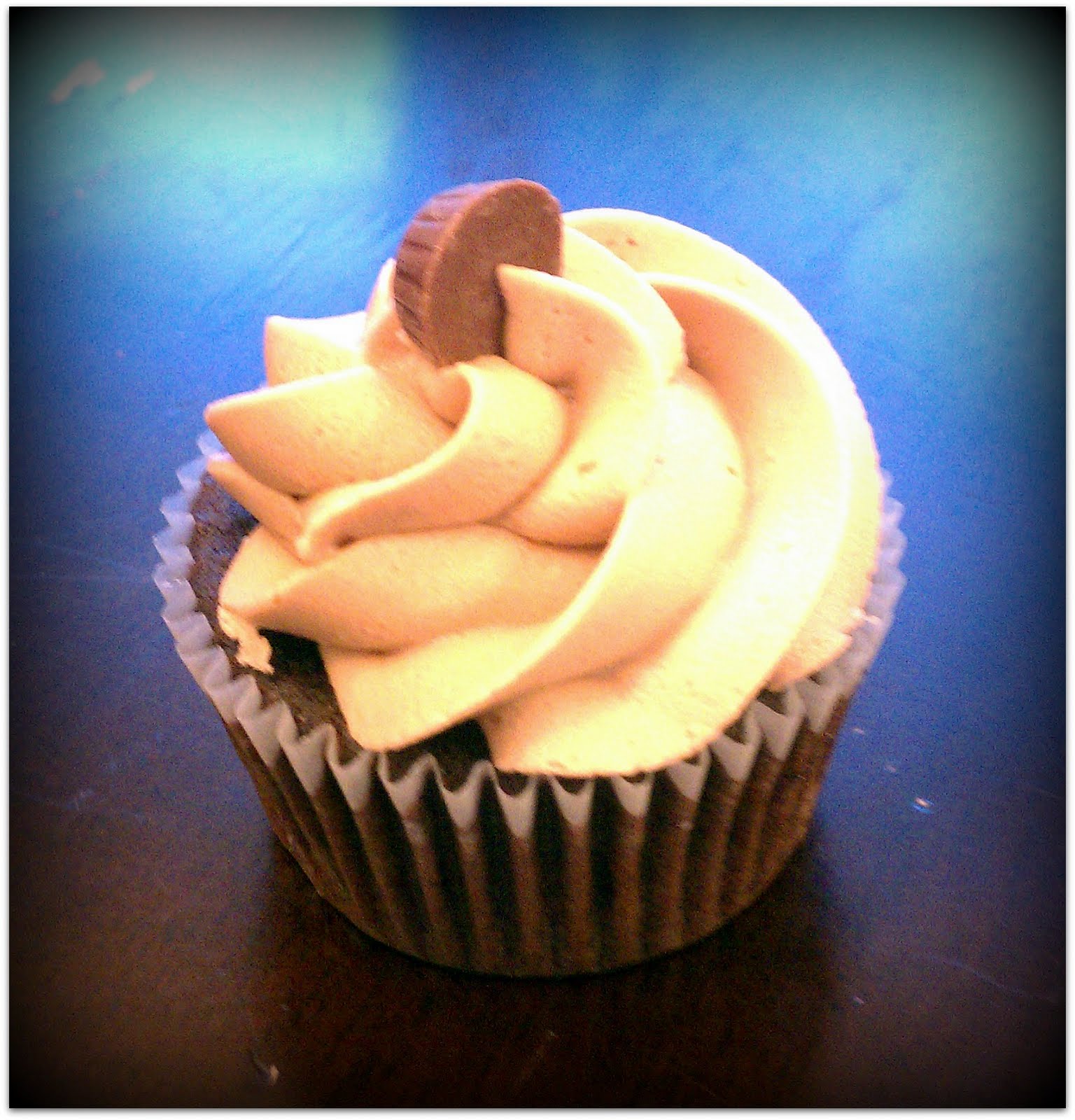 Dolce by Dana Chocolate Peanut Butter Nutella Cupcakes