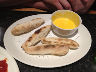 breadsticks cheese dip