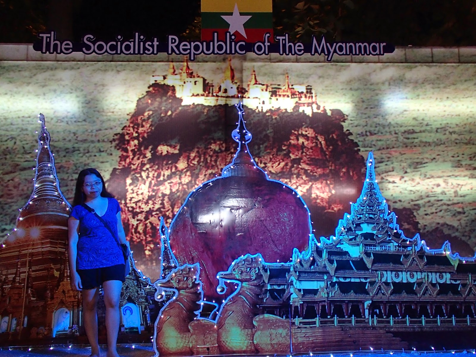 Yi Peng Festival Lantern Display 2013 Sawasdee Asean The