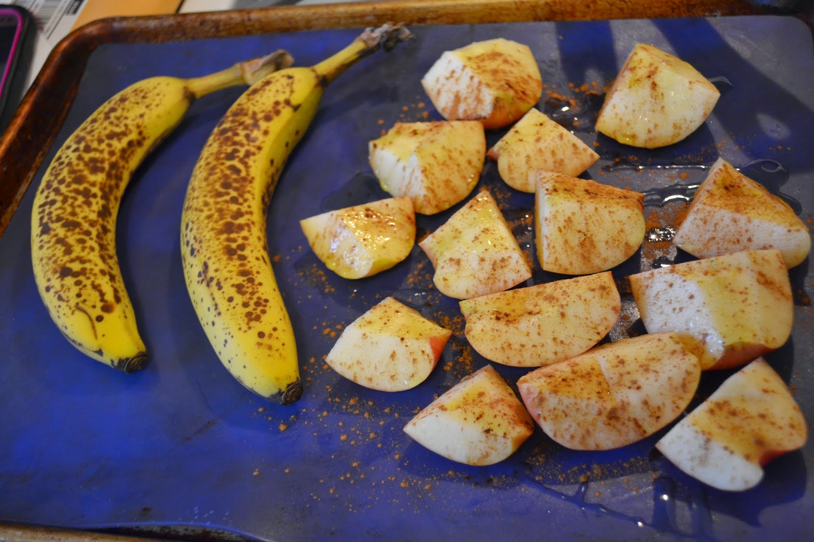 Roasted Apples and Banana Oatmeal Puree