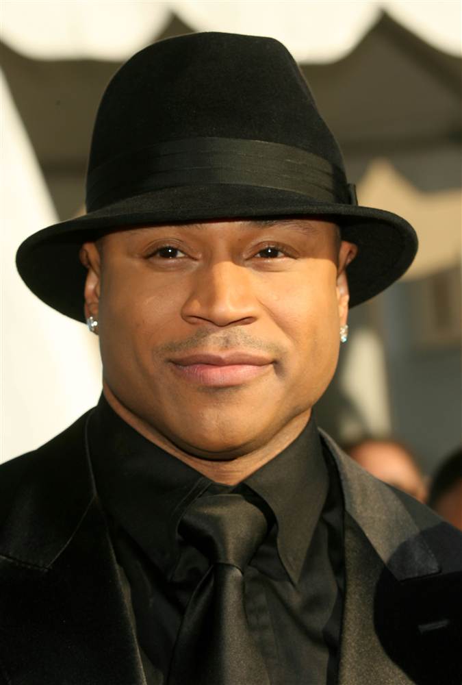 Celebrities in the Best Hats mooolf