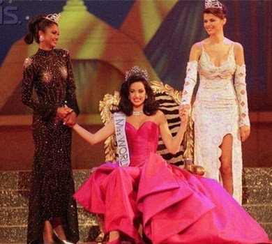Những nhan sắc đáng nhớ ở MU (1952 -nay) Điểm danh người quen thành công ở Miss International. (4) - Page 16 Win+the+Contest+of+Miss+World+1995