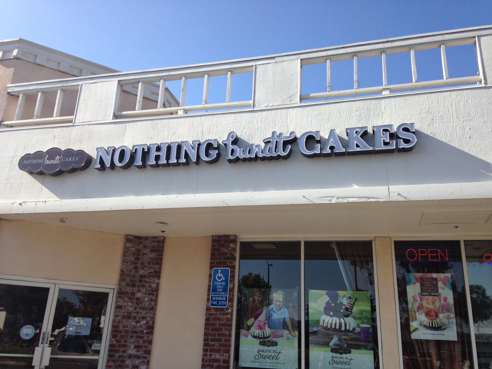 The Pastry Chef's Baking Bakery Review Nothing Bundt Cakes