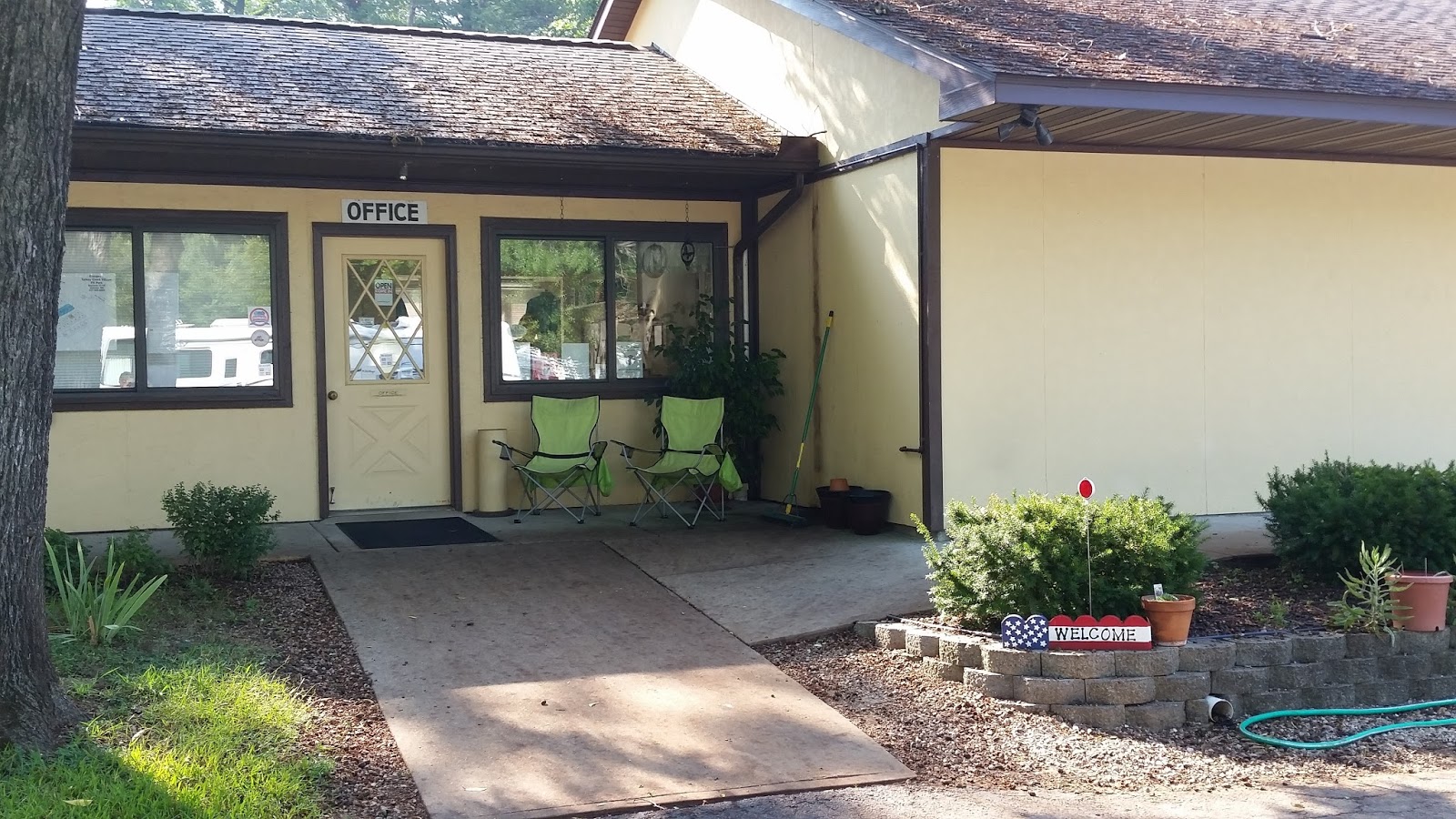 Technically Homeless Campground Review Turkey Creek RV Village