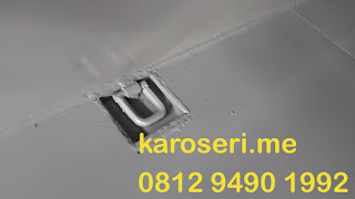 Karoseri box besi di lengkapi dengan track belt karoseri-box-besi-track-belt-dalam-lantai-box