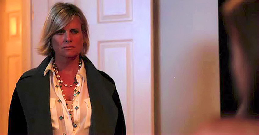 THE BAY The Series: Mary Beth Evans dishes on the drama, scandals, and majo...