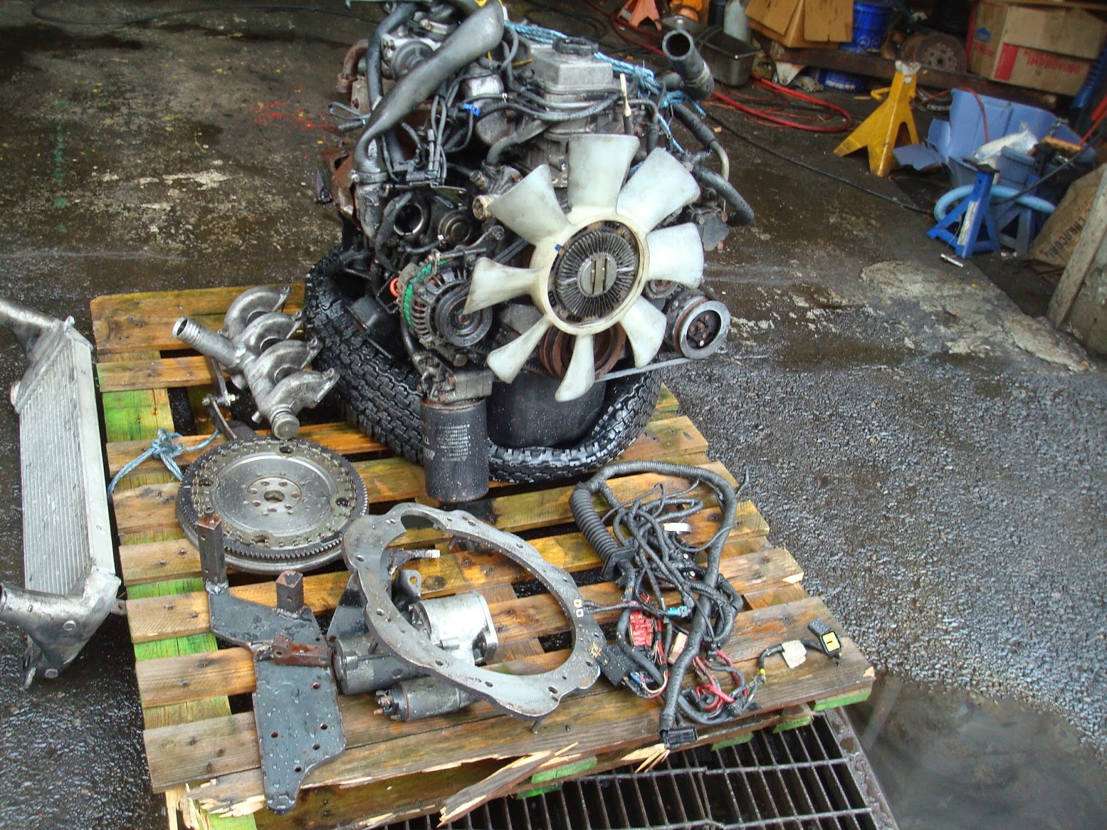 Laughs And Lashings Range Rover P38 'New Generation' 2.8 turbodiesel