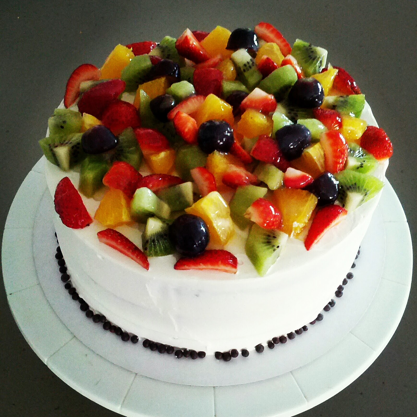 Cake Divine by Lina Seasonal Fresh Fruit Gateau