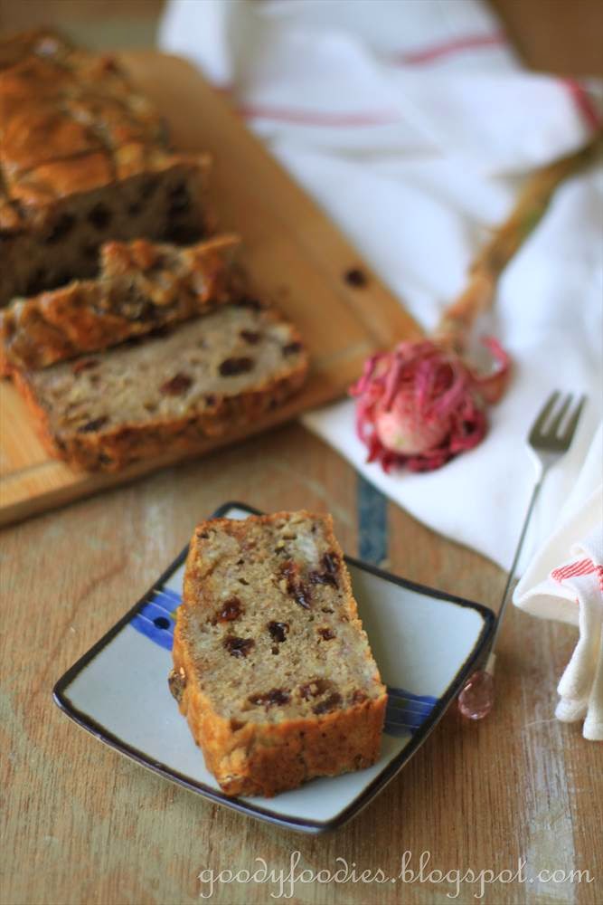 GoodyFoodies Recipe Sugarfree Banana Cake with Salted Gula Melaka Glaze