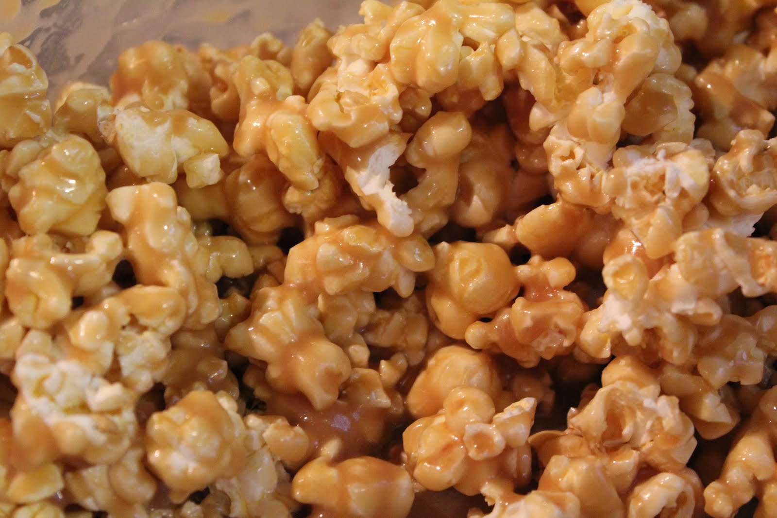 recipes that will take you away... ooey gooey caramel popcorn
