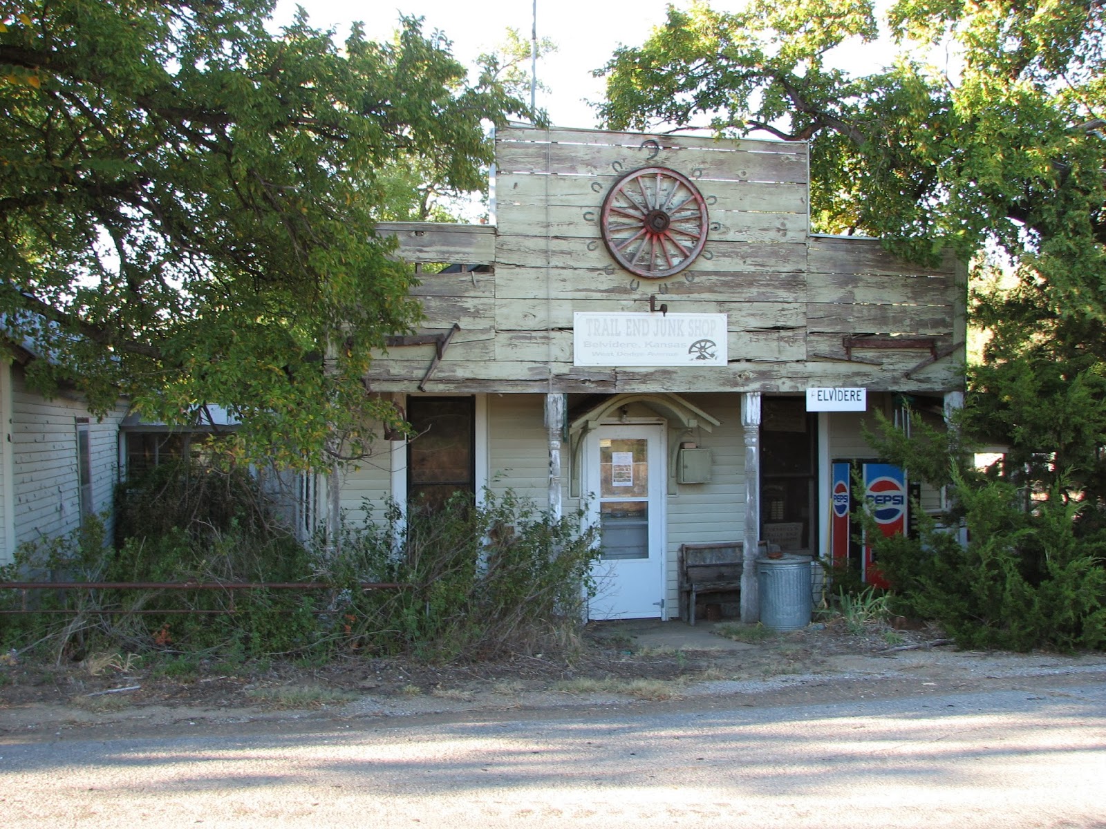 Dead towns of Kansas Pictures of Belvidere, a Kiowa County town