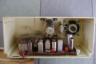 Sears Silvertone Model 7044 tube radio ( Used ) Sold Sears+clock+radio+inside