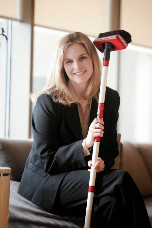 Sports Hotties Hot curler Jennifer Jones makes impact at the 2014