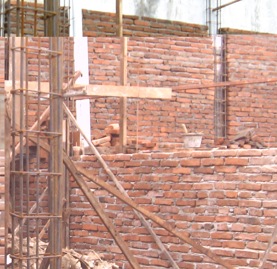 Rudy Dewanto: ANTARA BATA MERAH DENGAN BATA RINGAN