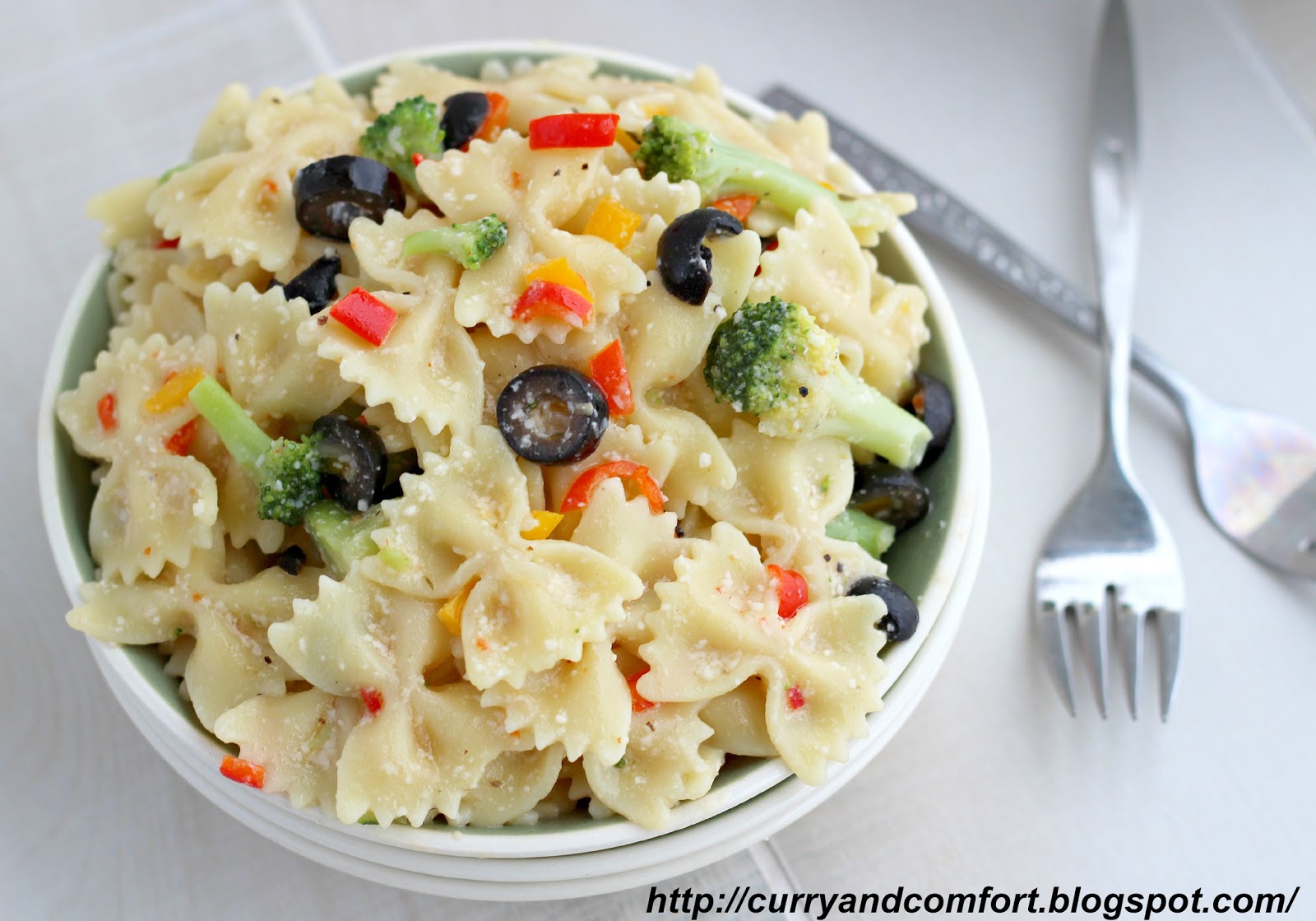 Kitchen Simmer Zesty Bow Tie Pasta Salad