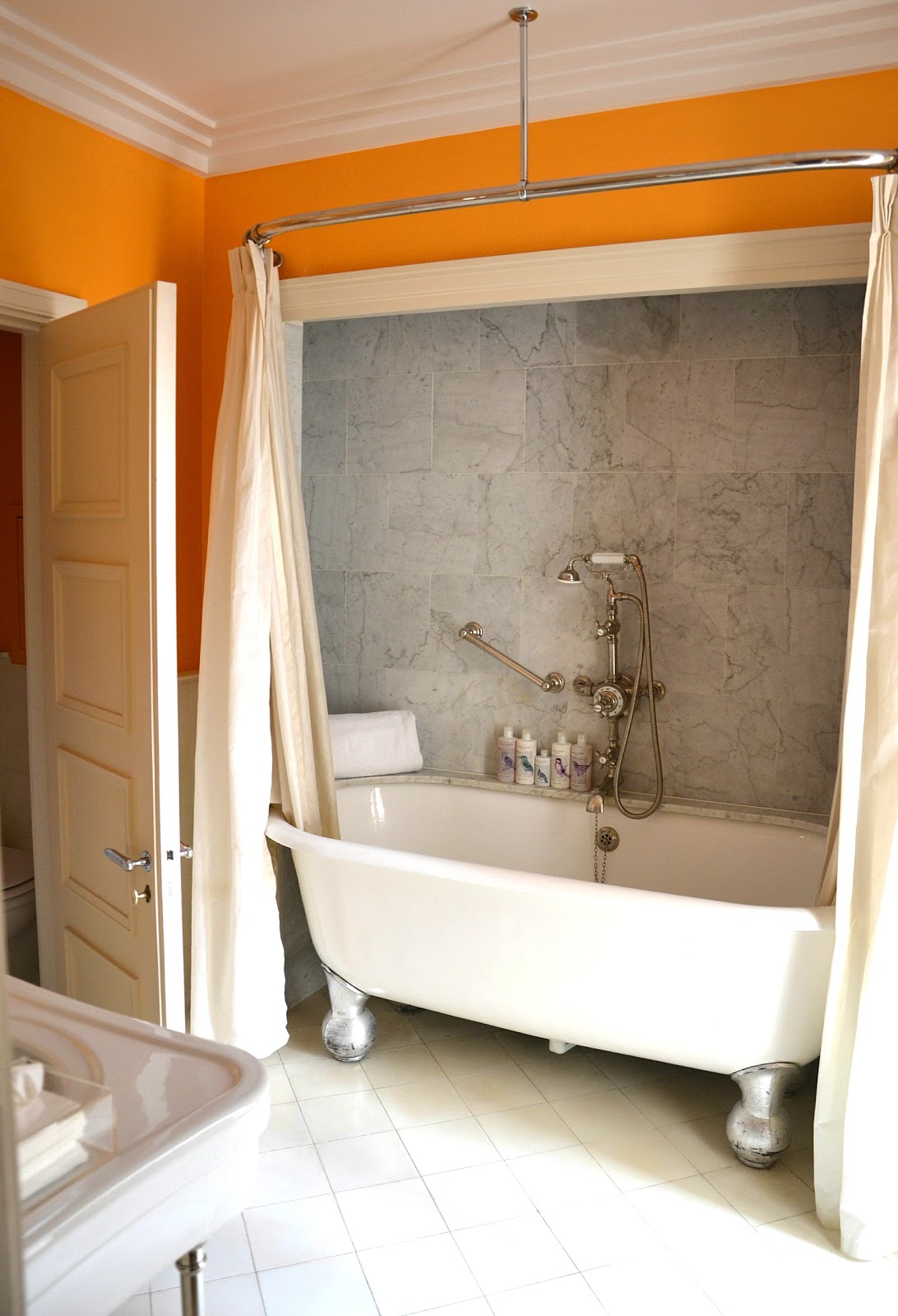 Salle de bain ancienne retro avec haute résolution images ~ goohey.com