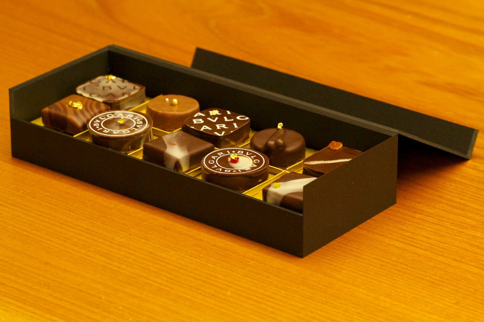 The best selling chocolate in Japan for Valentine's Day 2016. And about