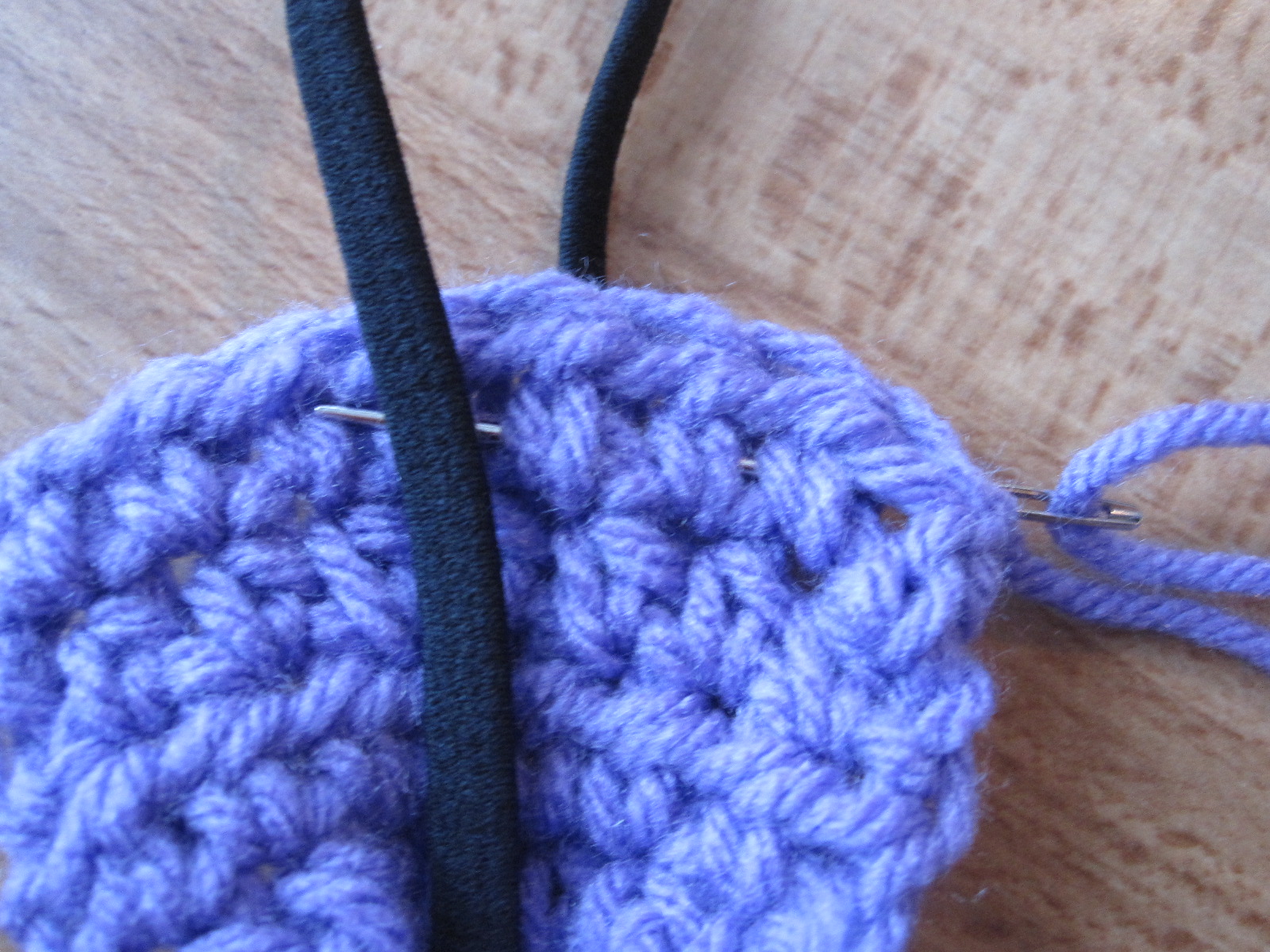 Lively Crochet - Rhythmic Youth: Crochet Bow Headband Tutorial