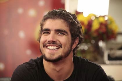 Penteado estilos Caio Castro ideias de cortes para homens da moda