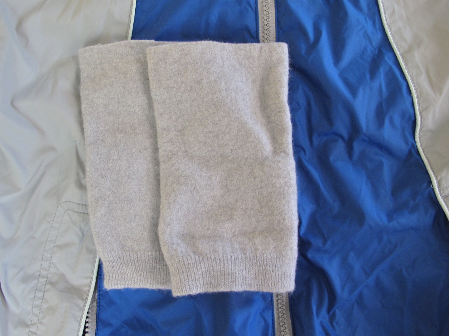 Resweater It's Tutorial Tuesday! extend jacket sleeves with cuffs