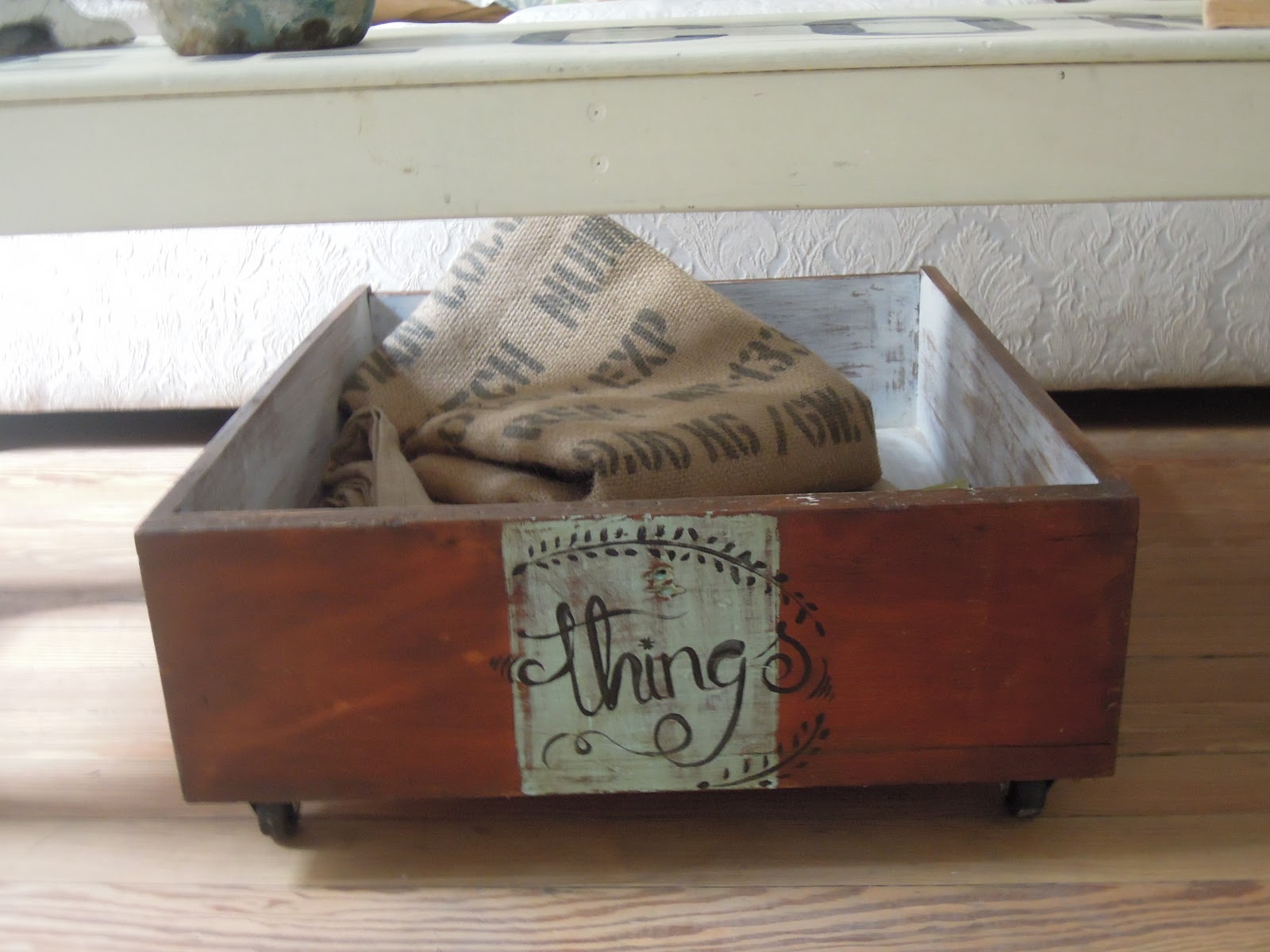 MC Vintage Tienda: GRAN CAJÓN CON RUEDAS