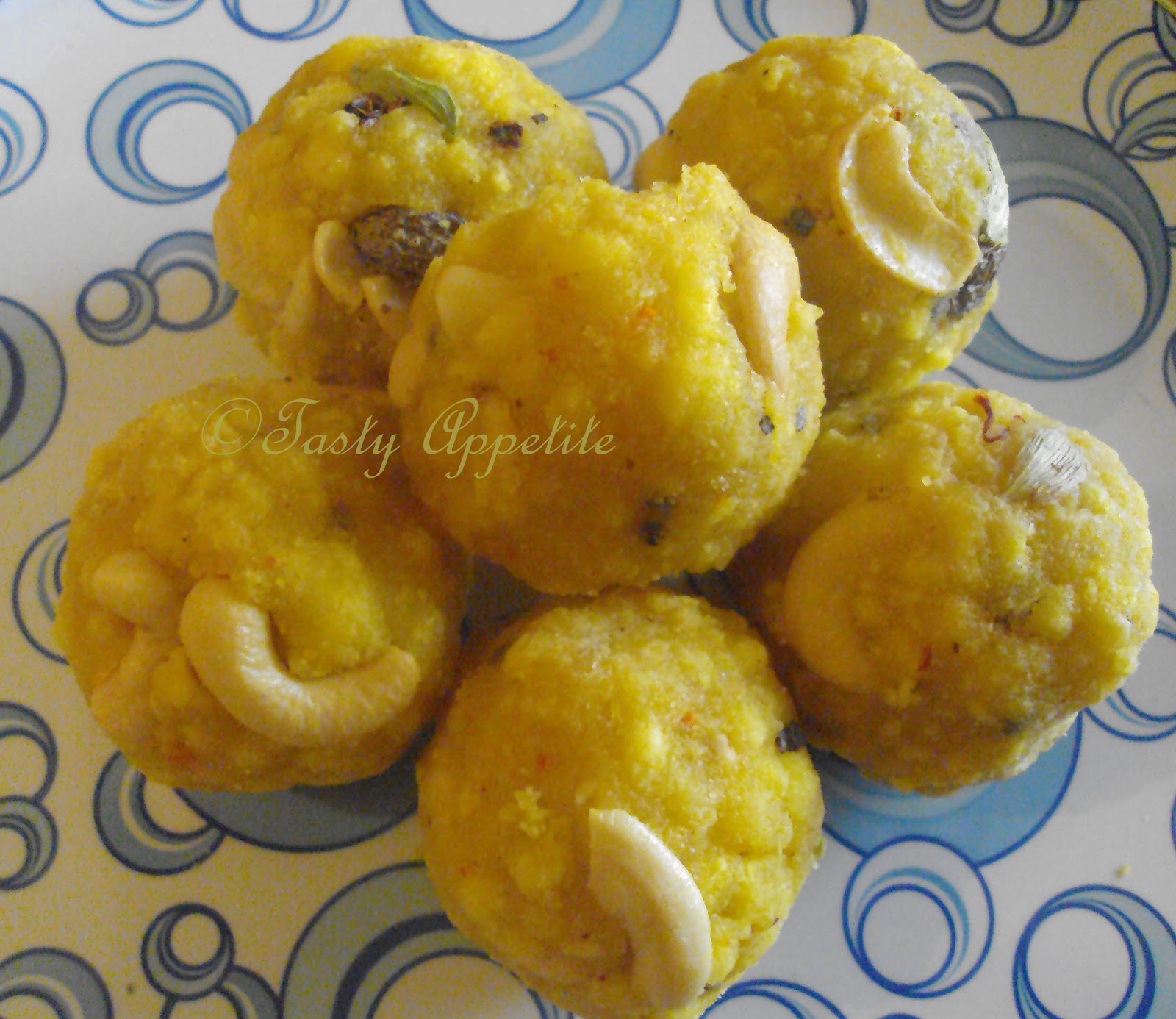 Boondi Ladoo