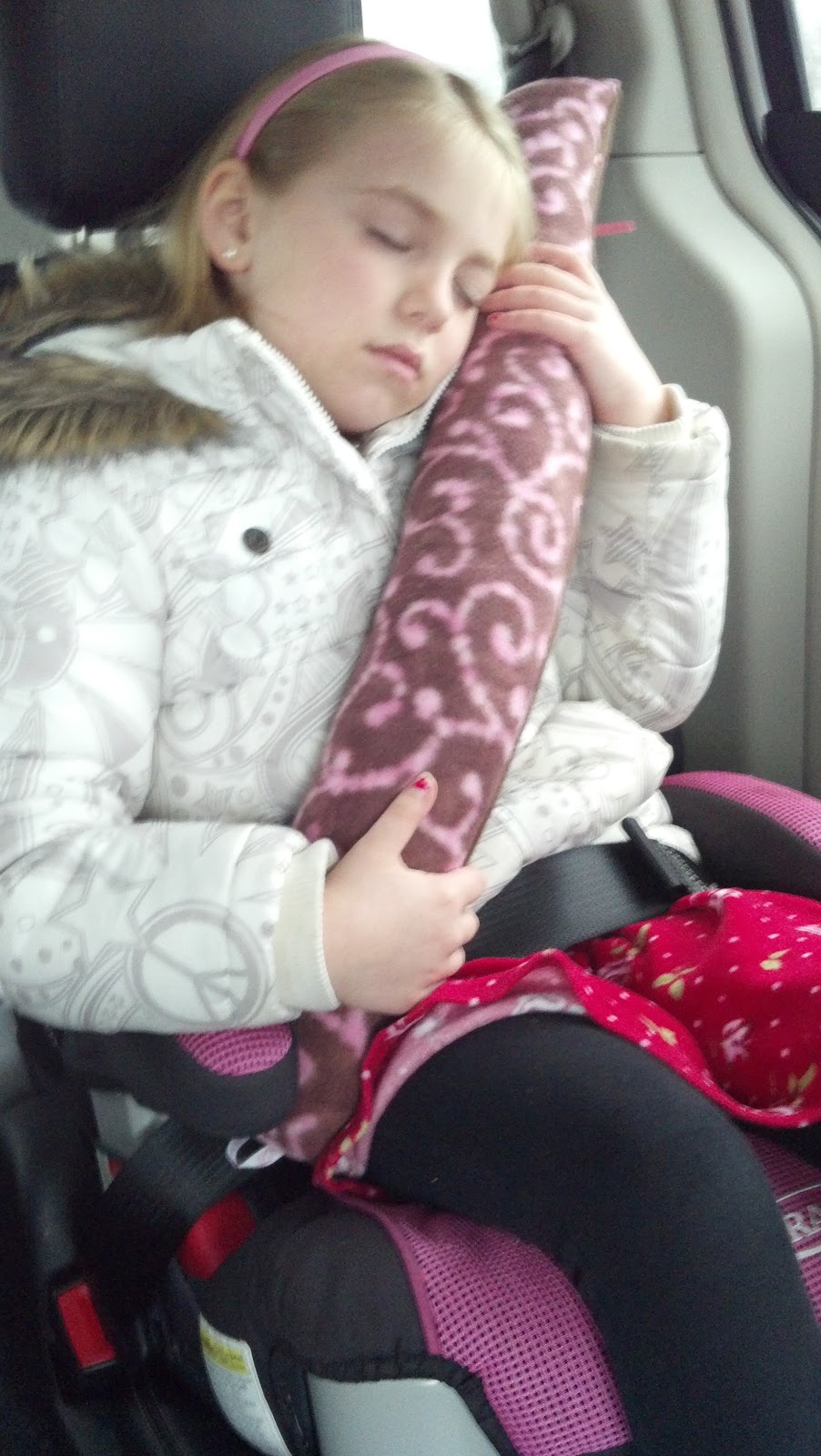  The Frugal D.I.Y. Mom DIY Travel Seat Belt Pillow For Kids Tutorial!