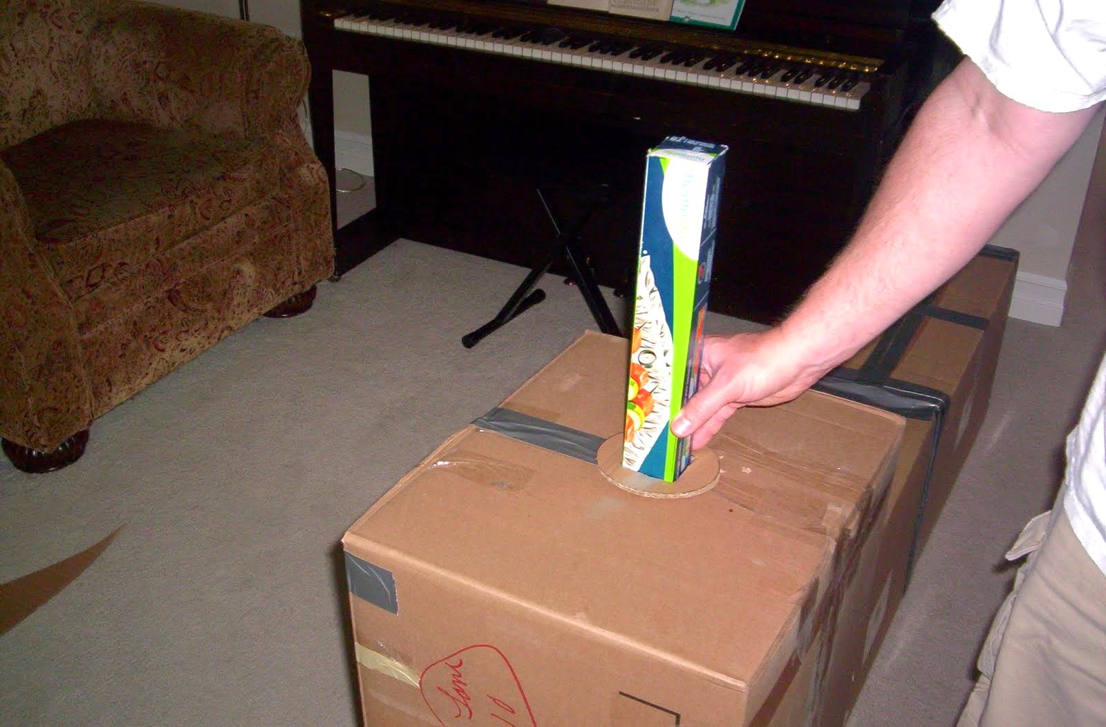 almost unschoolers cardboard box submarine