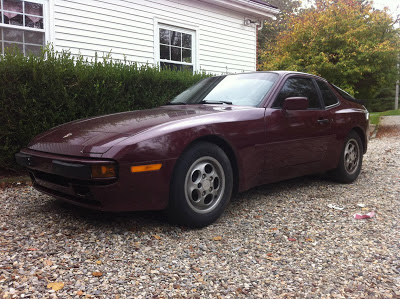 1987 Porsche 944 Original side