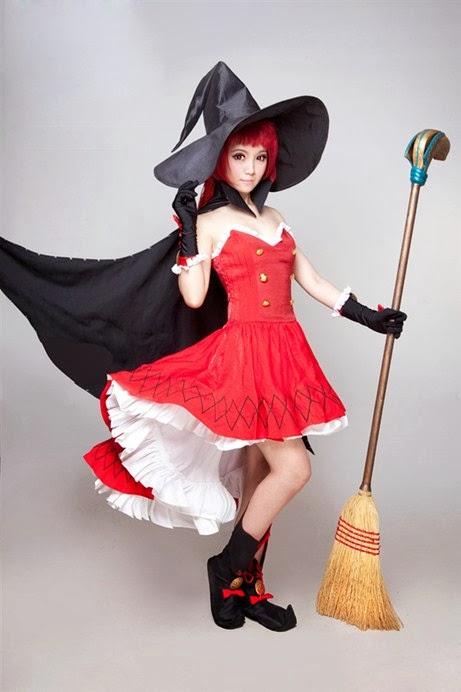 Ngắm 8 hot girl xinh đẹp trong trang phục cosplay gợi cảm quyến rủ