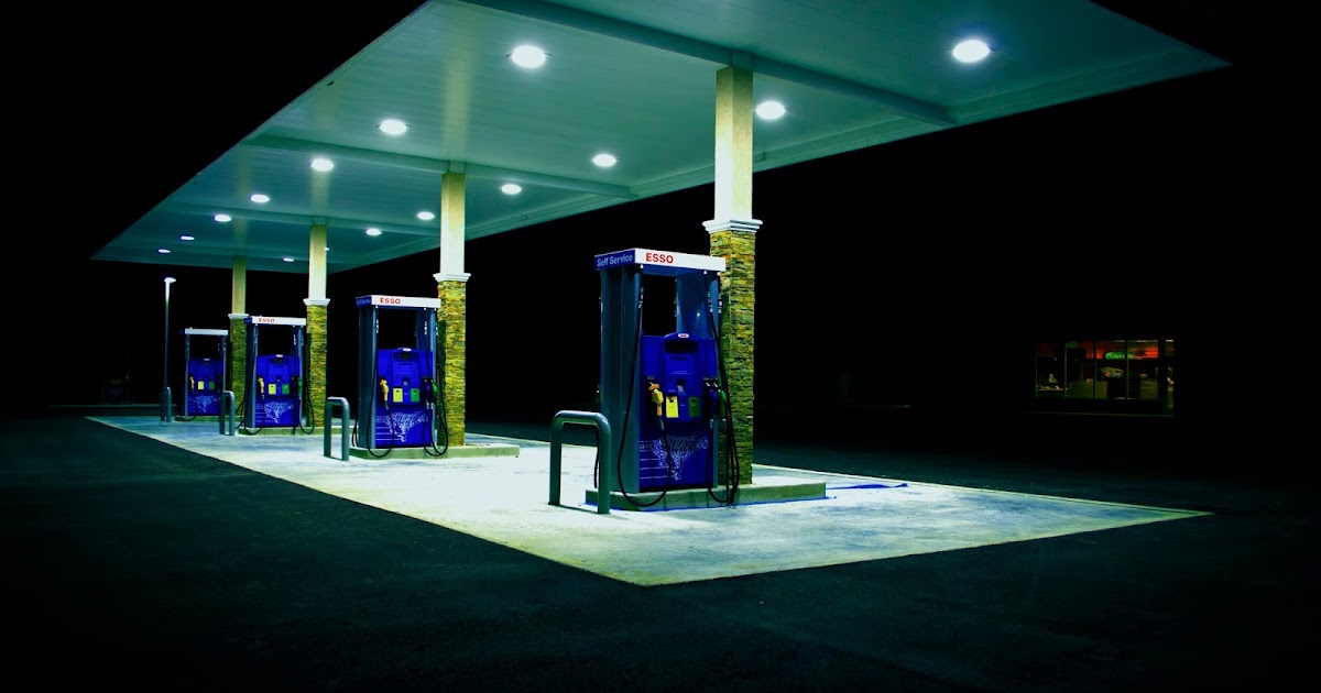 Tony Walton Gas station in the cayman islands edward hopper art