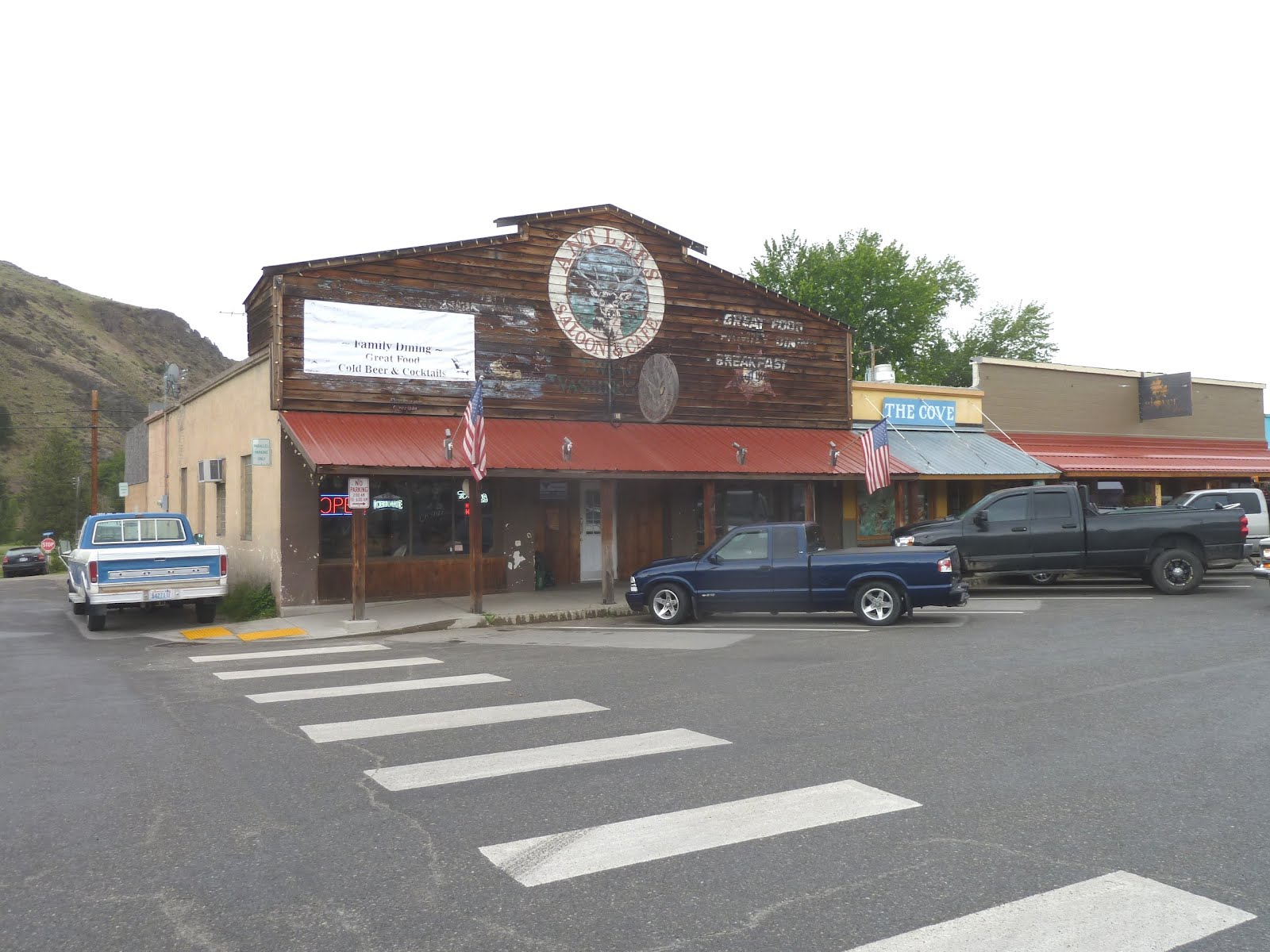 seniors walking across america POST 660 06/16/12 TWISP WINTHROP MAZAMAS, WASHINGTON