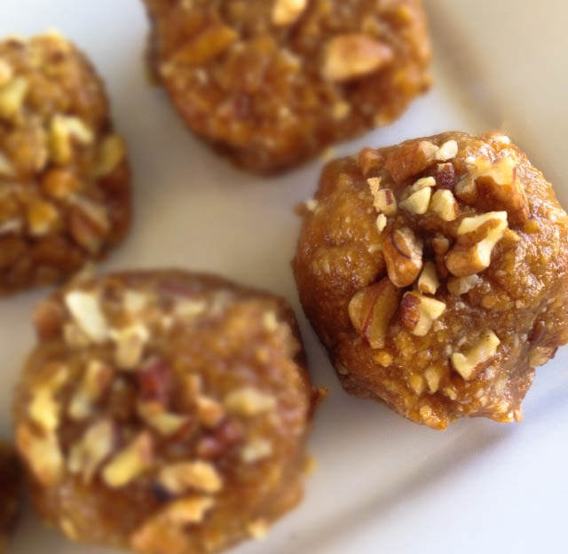 Being Redirected to the New Site... Vegan NoBake Biscoff Graham Cracker Crumb Cookies