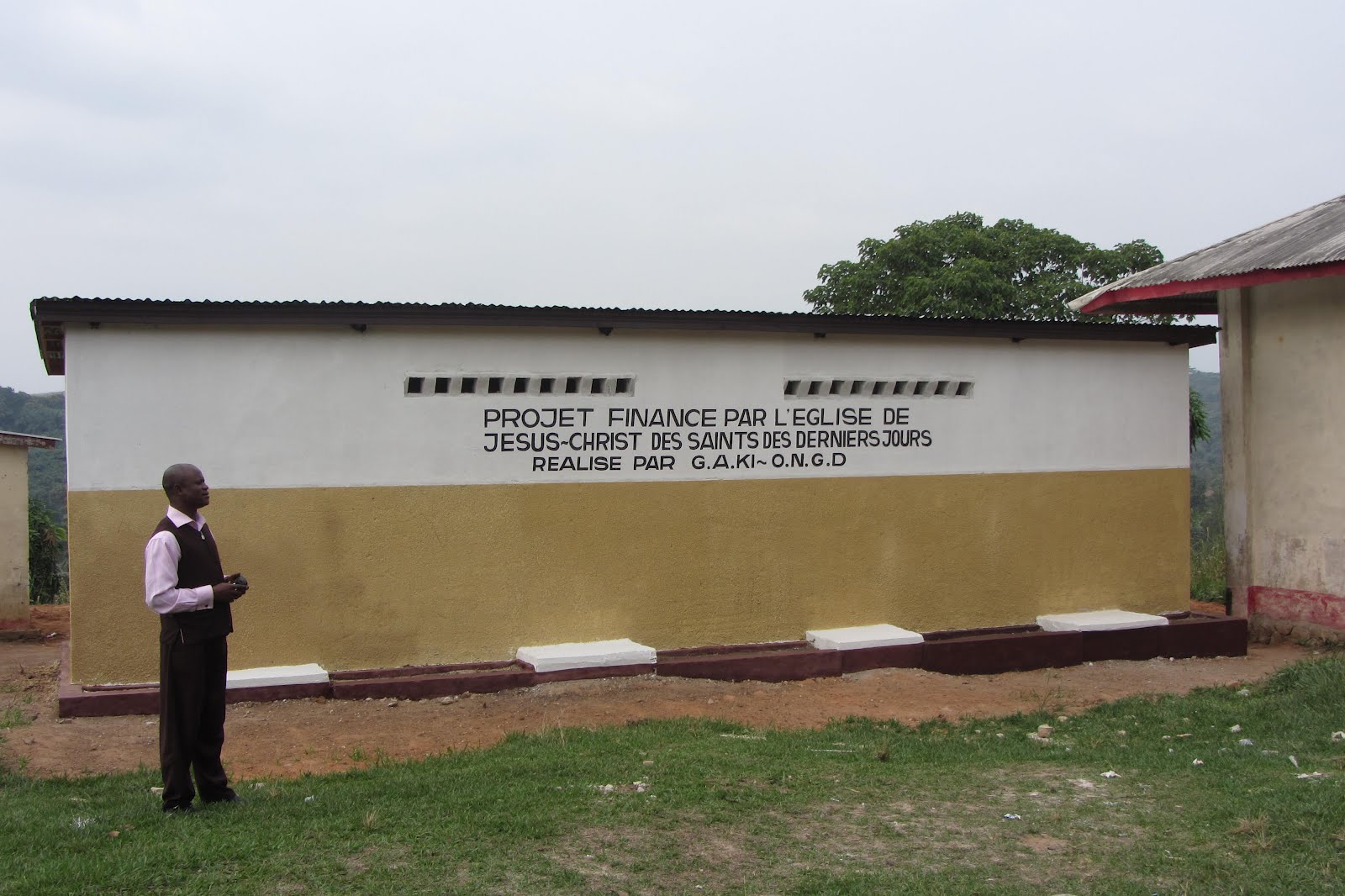 Congo Bongo Binghams: Mont Ngafula - Kimwenza 4 springs & school