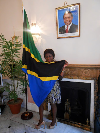 UPDATING MY LOVE OF MY TANZANIAN FLAG 13/08/2013 PROUD''