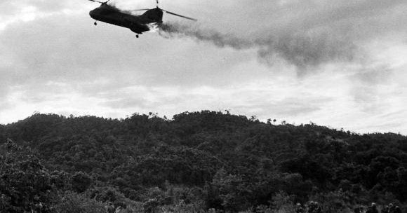 Tukar Pikiran Kita: PERANG VIETNAM DALAM DESKRIPSI DAN GAMBAR