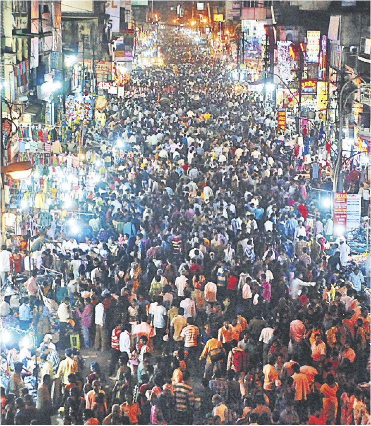 Nagpur Bardi road diwali dhanteras 2011 to Nagpur Orange City