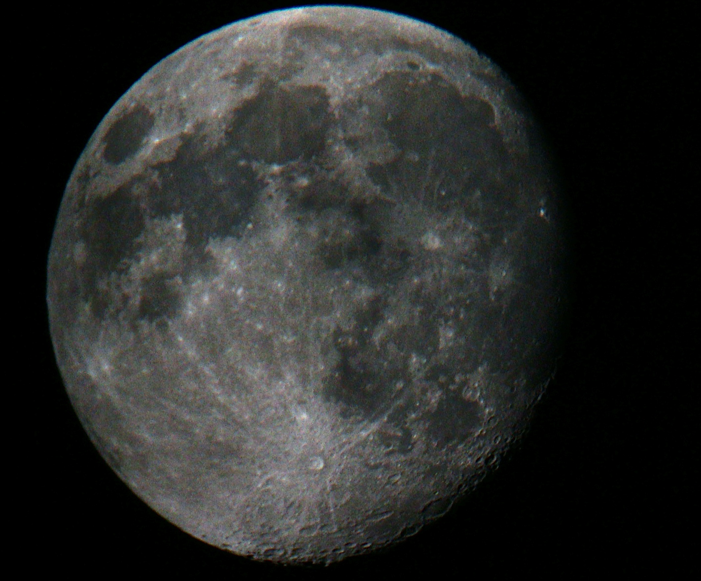 Binoculars for the moon Binoculars Blog