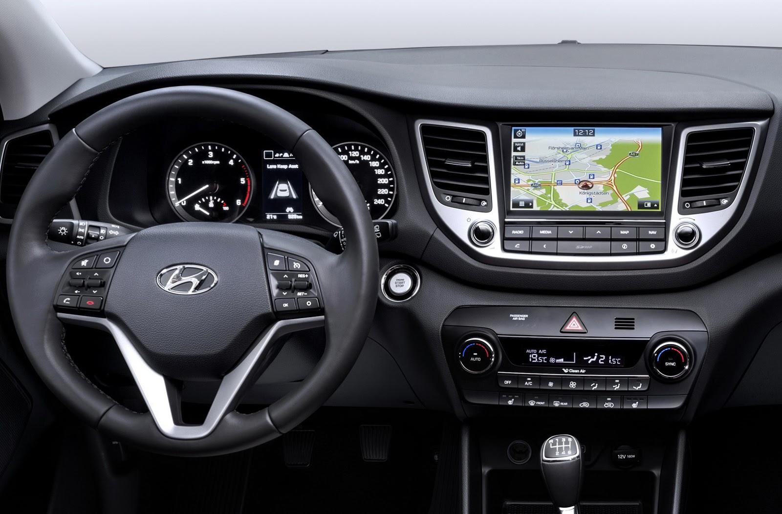 Hyundai 2016 tucson hyundai : Hyundai Details New 2016 Tucson, Gets 7-Speed DCT and 5 Engines ...
