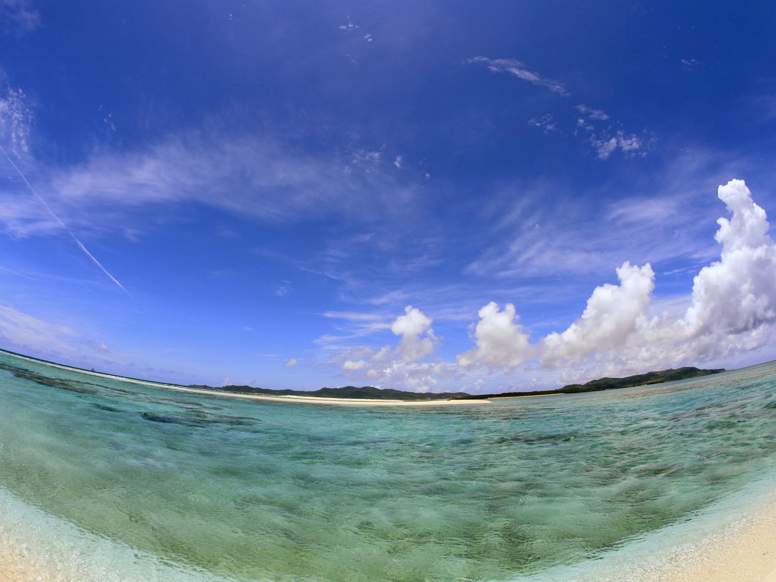 Japan Okinawa sky beach Beautiful Nature Images And Wallpapers Japan Okinawa sky beach Beautiful Nature Images And Wallpapers