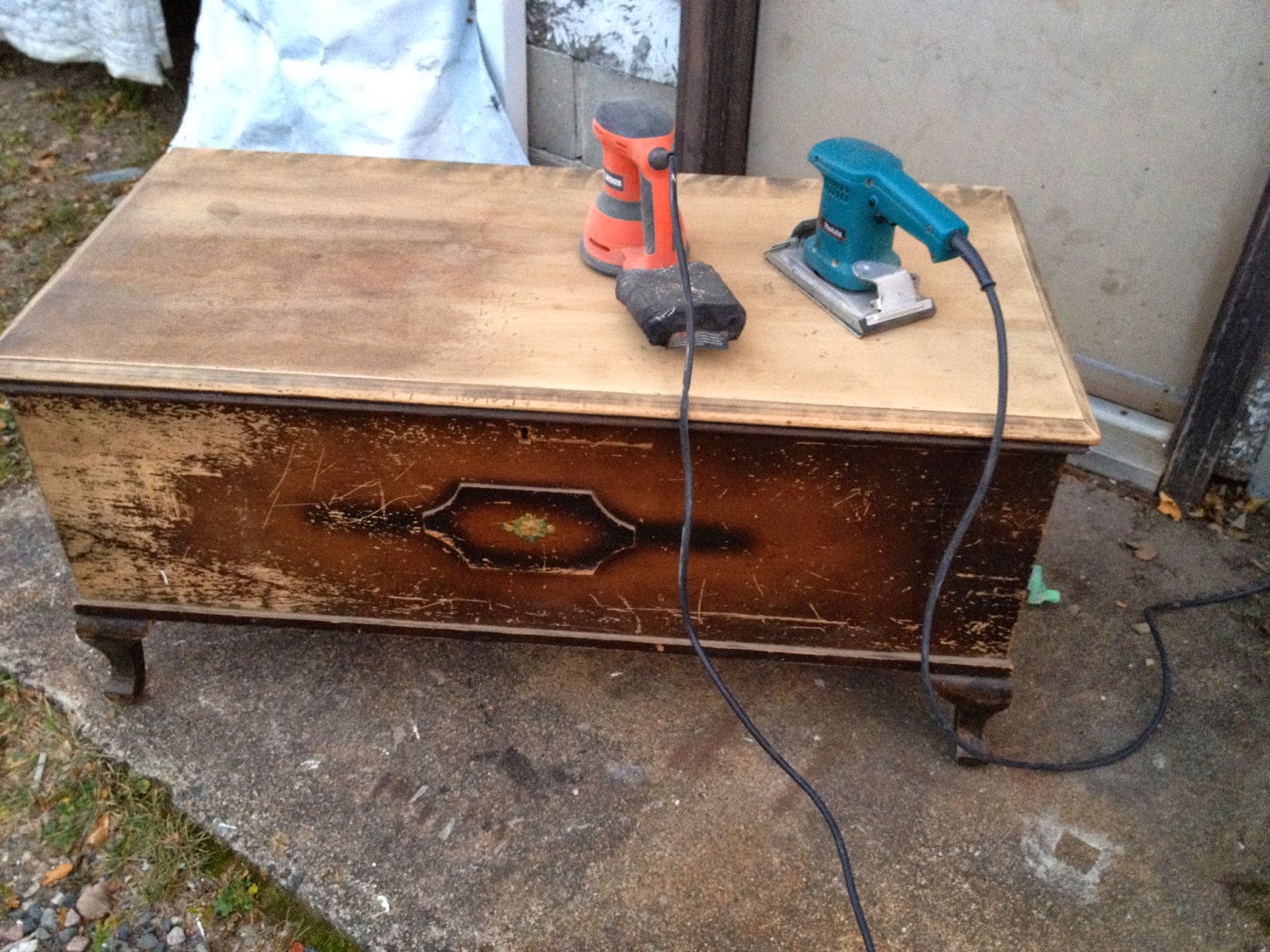 MacGIRLver Cedar Chest Makeover; Bringing Back the Beauty!