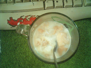 Cara Menikmati Roti Tawar : Ala Zigzoor roti,susu